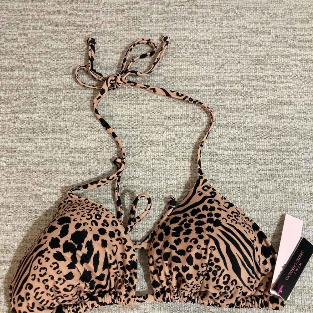 Victoria's Secret Animal Print Bikini Top Large